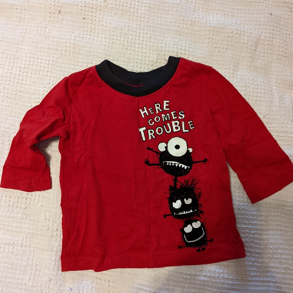 Circo 'Here comes trouble' t-shirt size 6 months